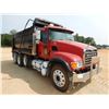 Image 4 : 2007 MACK CV713 Dump Truck