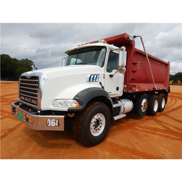 2007 MACK CTP713B Dump Truck