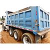 Image 11 : 2006 VOLVO  Dump Truck