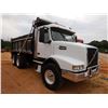 Image 4 : 2007 VOLVO VHD Dump Truck