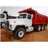 Image 1 : 1998 MACK RD688S Dump Truck