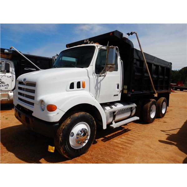 2007 STERLING LT7500 Dump Truck