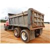 Image 2 : 2002 INTERNATIONAL 2574 Dump Truck
