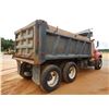 Image 3 : 2002 INTERNATIONAL 2574 Dump Truck