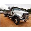 Image 4 : 2021 MACK GR64F Roll Off Truck