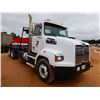 Image 4 : 2014 WESTERN STAR 4700 Roll Off Truck