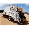 Image 2 : 2004 INTERNATIONAL 4300 Garbage / Sanitation Truck