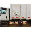 Image 12 : 2004 INTERNATIONAL 4300 Garbage / Sanitation Truck