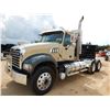 Image 1 : 2014 MACK GU713 Day Cab Truck