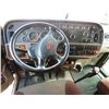Image 16 : 2010 PETERBILT 388 Sleeper Truck