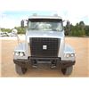 Image 5 : 2008 VOLVO VHD Day Cab Truck