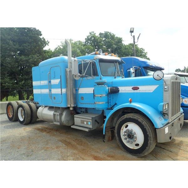 1987 PETERBILT  Sleeper Truck