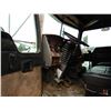 Image 12 : 2003 KENWORTH T800 Sleeper Truck