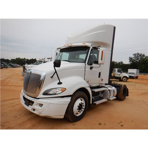 2012 INTERNATIONAL PROSTAR Day Cab Truck