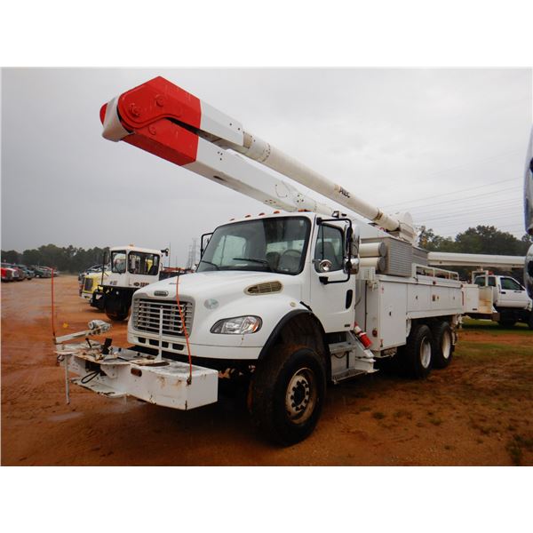2010 FRIEGHTLINER M2 Bucket Truck