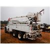 Image 2 : 2010 FRIEGHTLINER M2 Bucket Truck