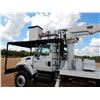 Image 7 : 2005 INTERNATIONAL 7300 Bucket Truck