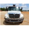 Image 5 : 2004 INTERNATIONAL 4300 Grapple Truck
