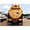 Image 14 : 2004 INTERNATIONAL 7600 Vacuum Truck