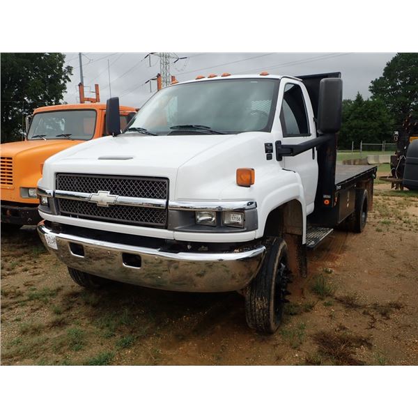 2005 CHEVROLET C4500 Flatbed Truck