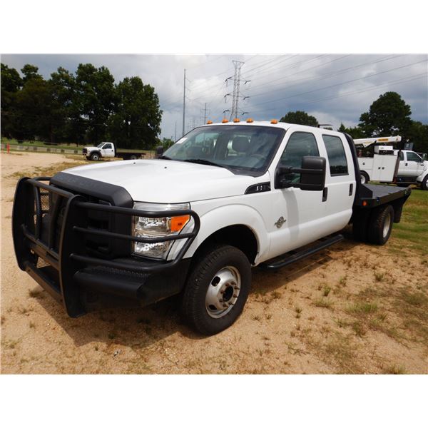 2012 FORD F350 XL Flatbed Truck