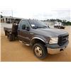 Image 4 : 2006 FORD F350 XLT Flatbed Truck