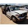Image 4 : 2004 FORD F350 Flatbed Truck
