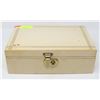 Image 1 : ESTATE JEWELLERY BOX WITH VARIOUS ITEMS