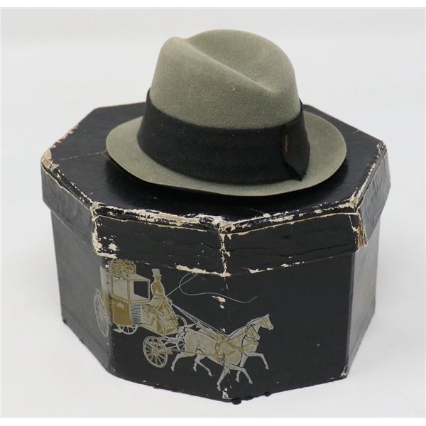 MINIATURE DOBBS SALESMAN SAMPLE HAT WITH BOX