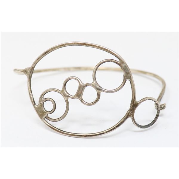 SILVER WIRE BRACELET MADE BY MADAME RAC