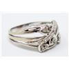 Image 1 : 10K WHITE GOLD RING WITH CLEAR STONES