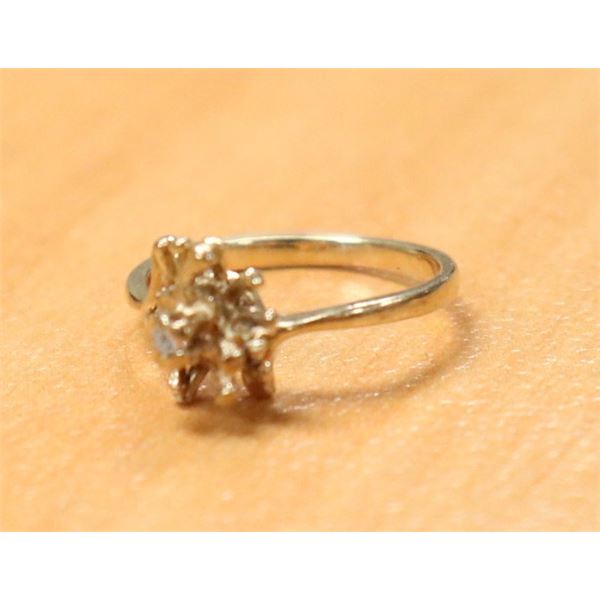 10K GOLD DIAMOND SOLITAIRE  RING