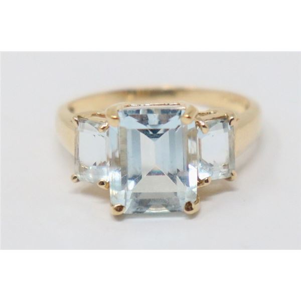 14K GOLD BLUE TOPAZ RING