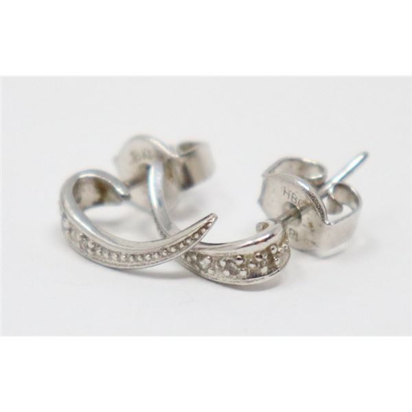 18K WHITE GOLD EARRINGS WITH CLEAR STONES