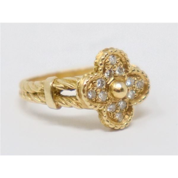 18K GOLD RING WITH CLEAR STONES