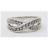 Image 1 : 10K WHITE GOLD RING WITH CLEAR STONES