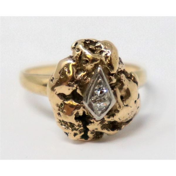 10K GOLD NUGGET RING WITH CLEAR STONES