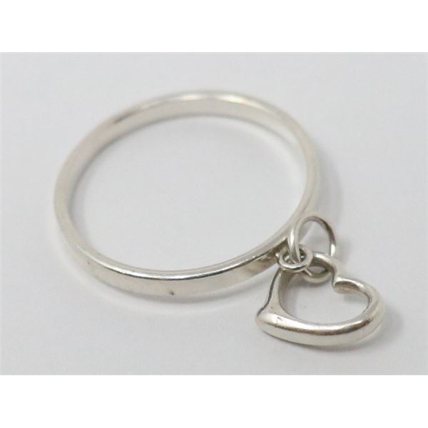 SILVER RING WITH FLOATING HEART