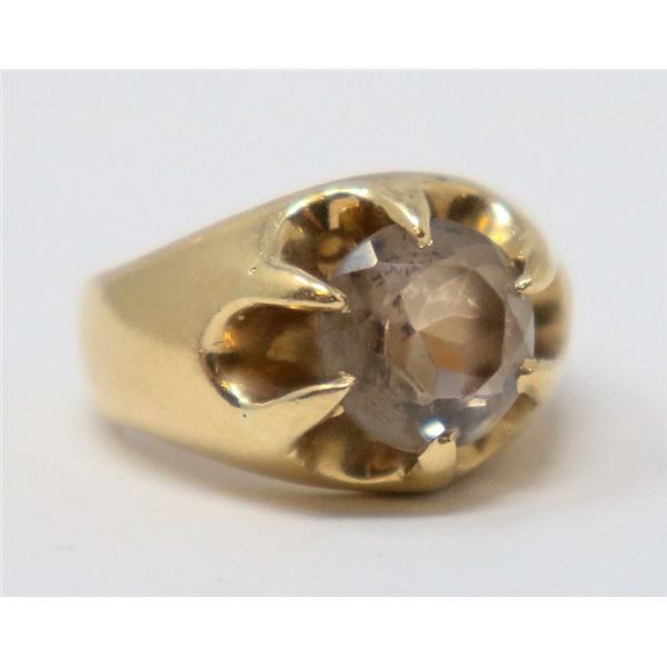 10K GOLD RING WITH LIGHT BROWN STONE