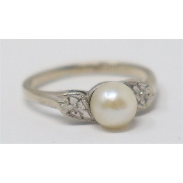 SILVER RING WITH AUTHENTIC PEARL