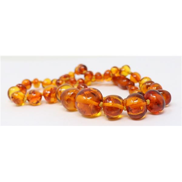 AMBER STRUNG BEAD NECKLACE WITH SCREW CLASP