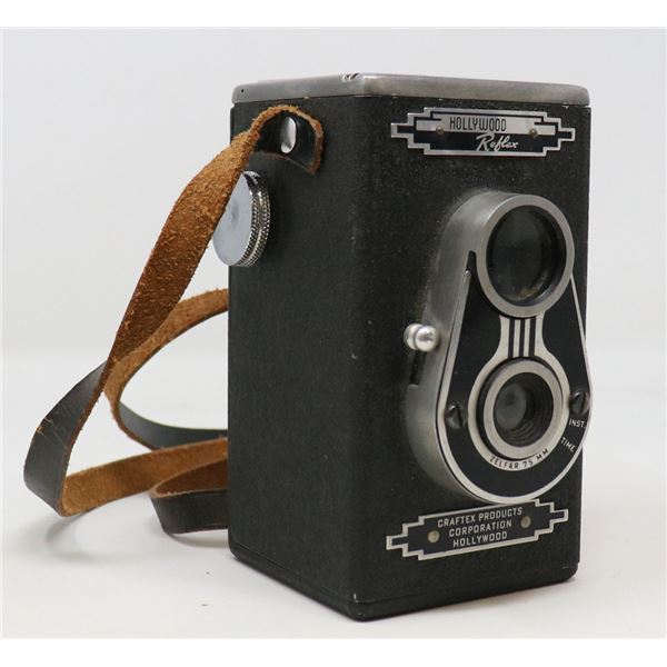 HOLLYWOOD TWIN REFLEX CAMERA