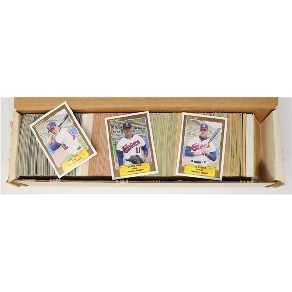 APPROX 800 1970S / 80S BASEBALL CARDS