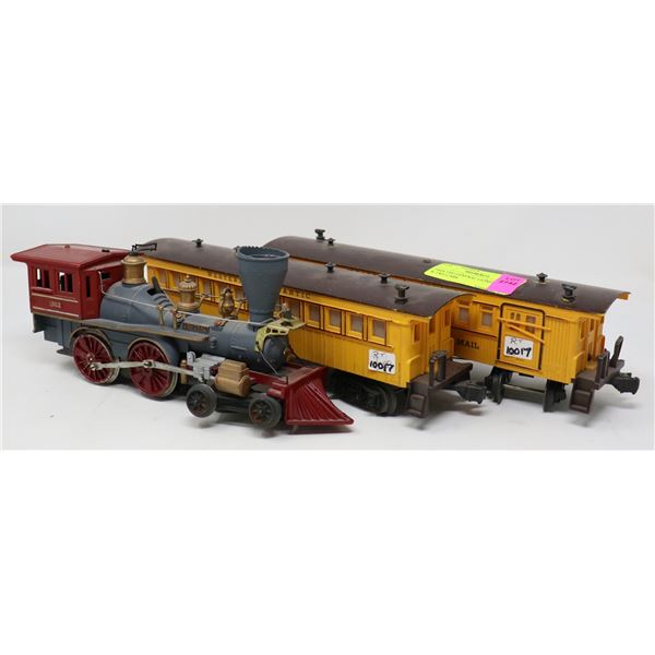 1960S THE GENERAL LIONEL TRAIN W TWO CARS