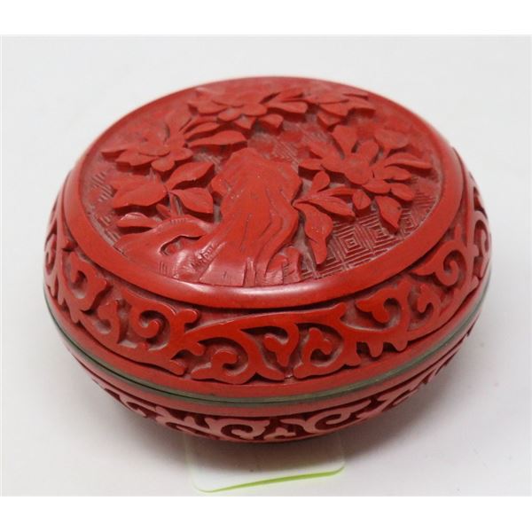 QING DYNASTY CARVED RED CINNABAR SNUFF BOX