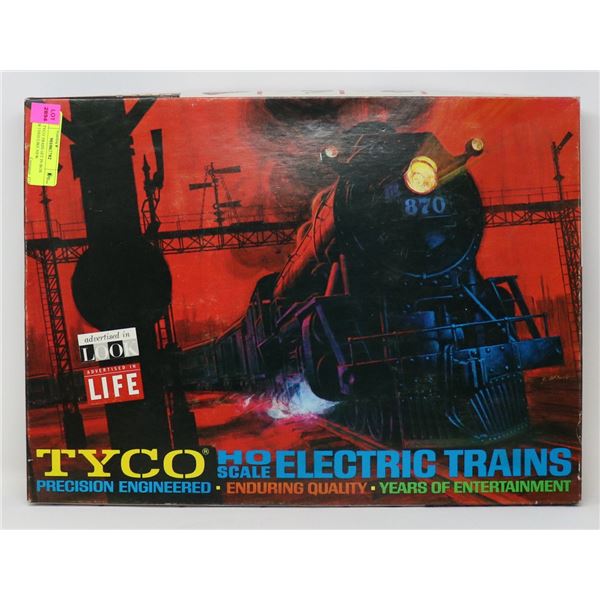 1960S TYCO TRAIN-SET IN BOX NEVER USED LIKE NEW
