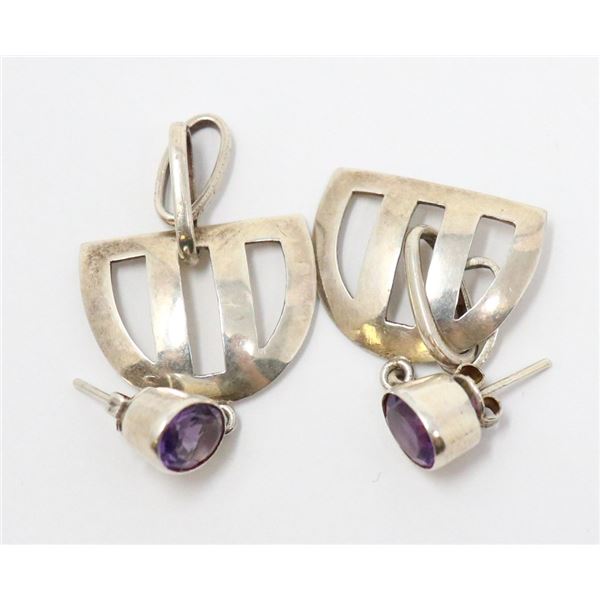 SILVER EARRINGS WITH PURPLE STONES