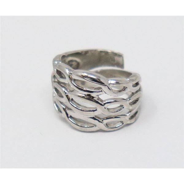 STERLING SILVER RING, WAVE PATTERN,