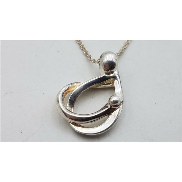 ESTATE 925 SILVER SIGNED MOTHER/CHILDS NECKLACE