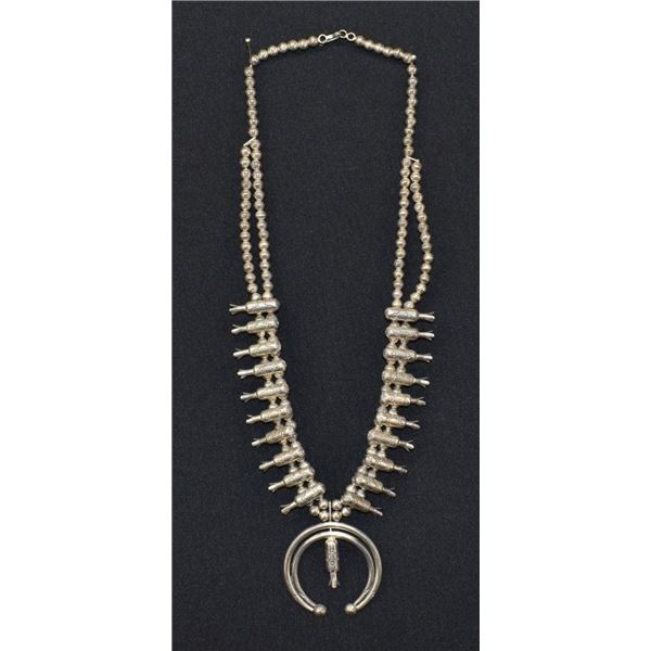 NAVAJO INDIAN SQUASH NECKLACE